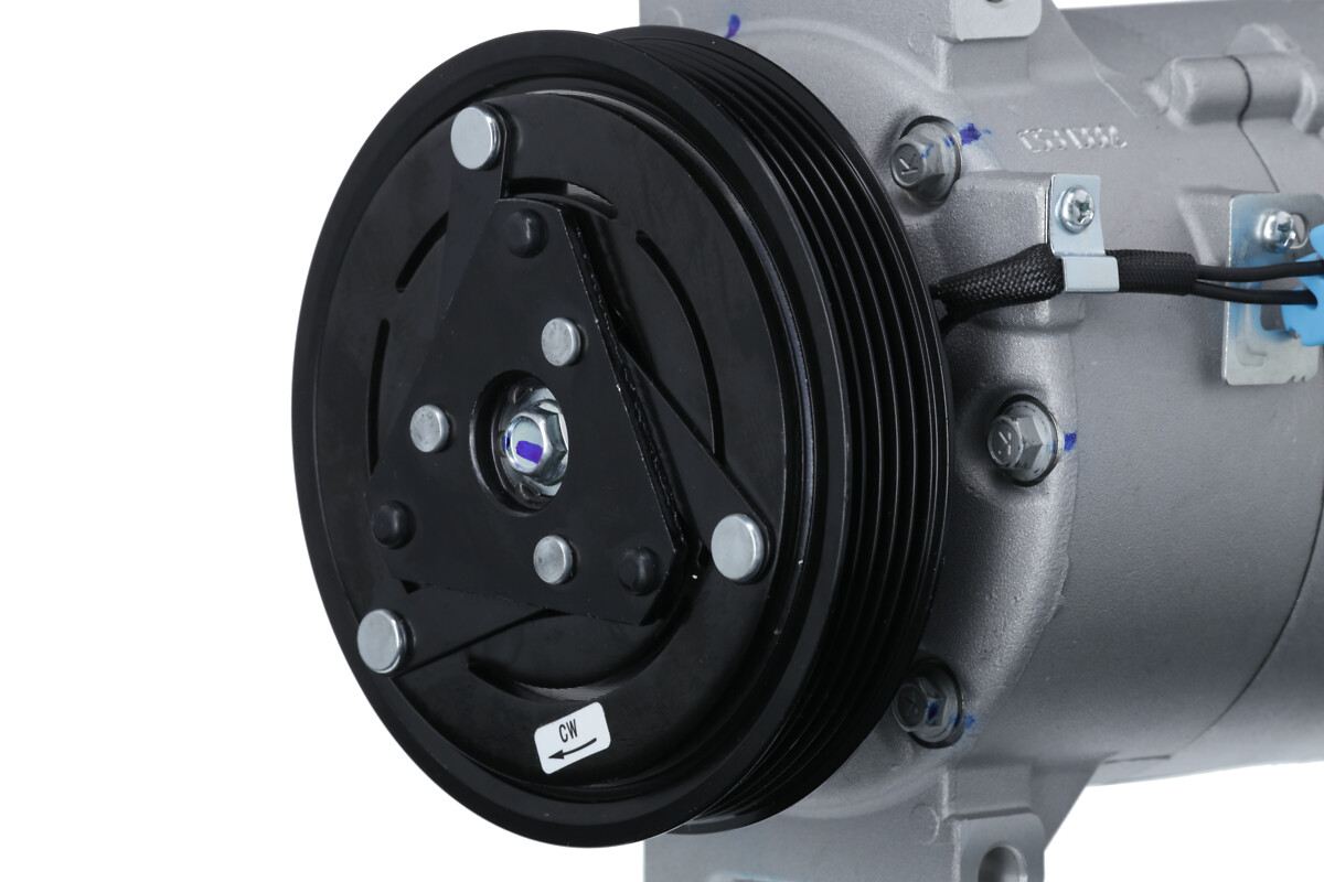 VALEO Kompressor, klimaanlæg 811235 for OPEL SAAB CADILLAC