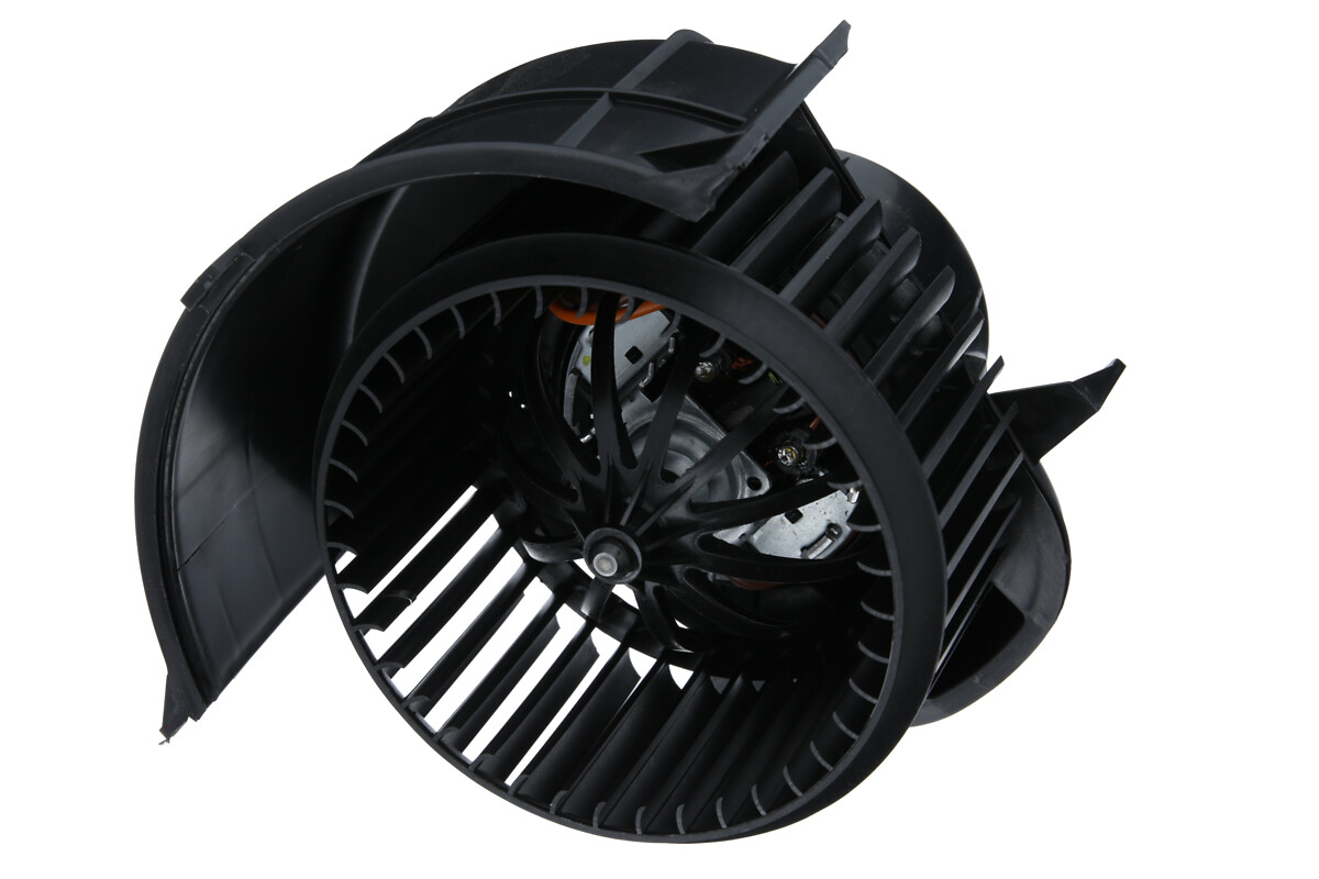 VALEO Kabineblæser 884718 foran for VW PORSCHE