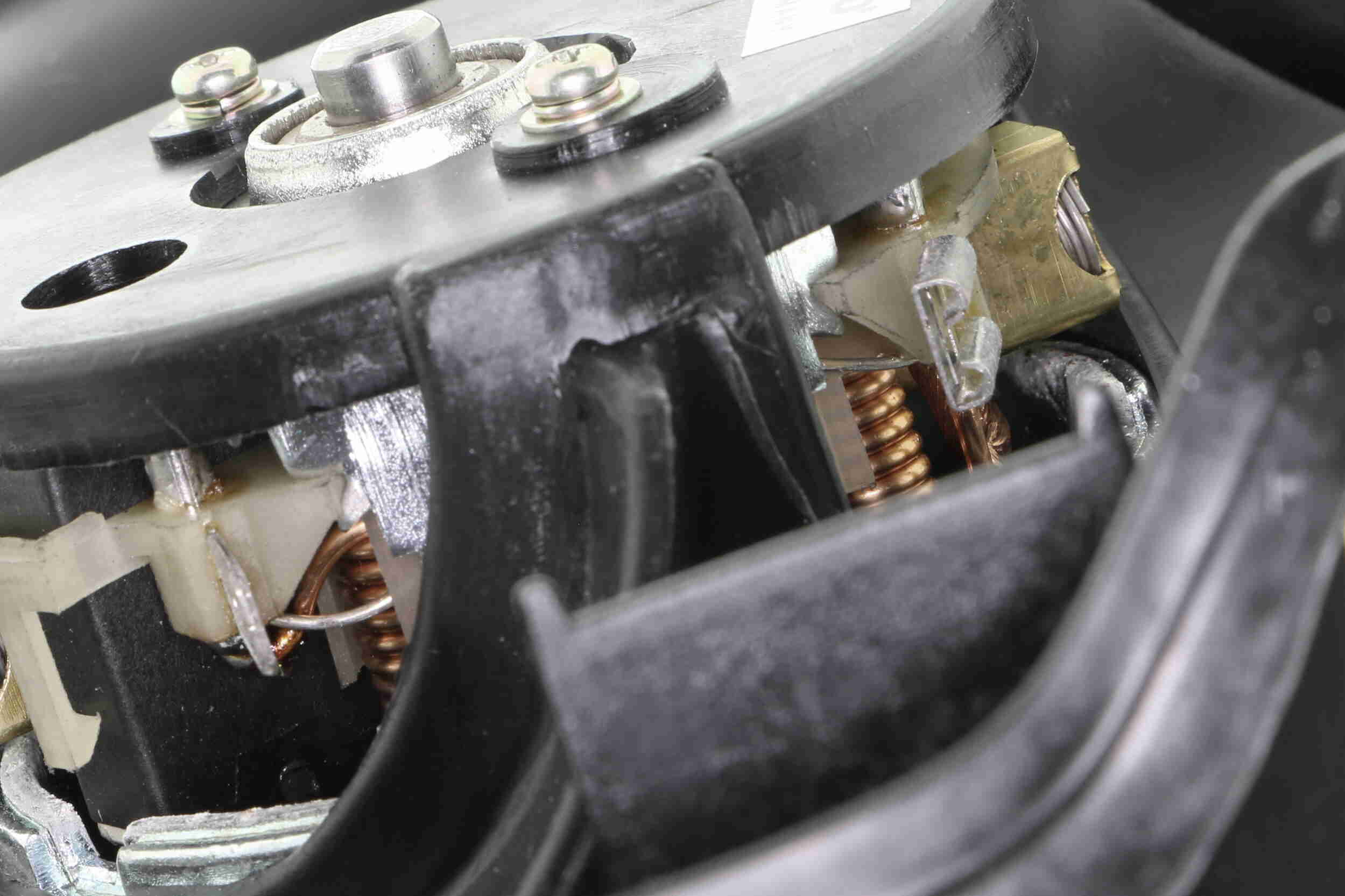 VEMO Kabineblæser V30-03-1725 for MERCEDES-BENZ