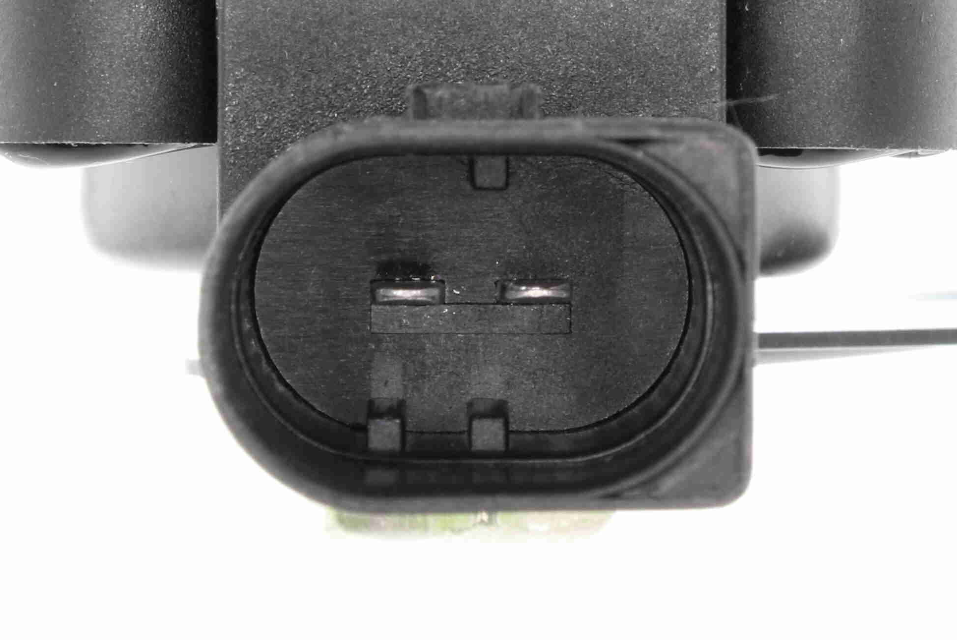 VEMO Horn v10770925 for VAG VW