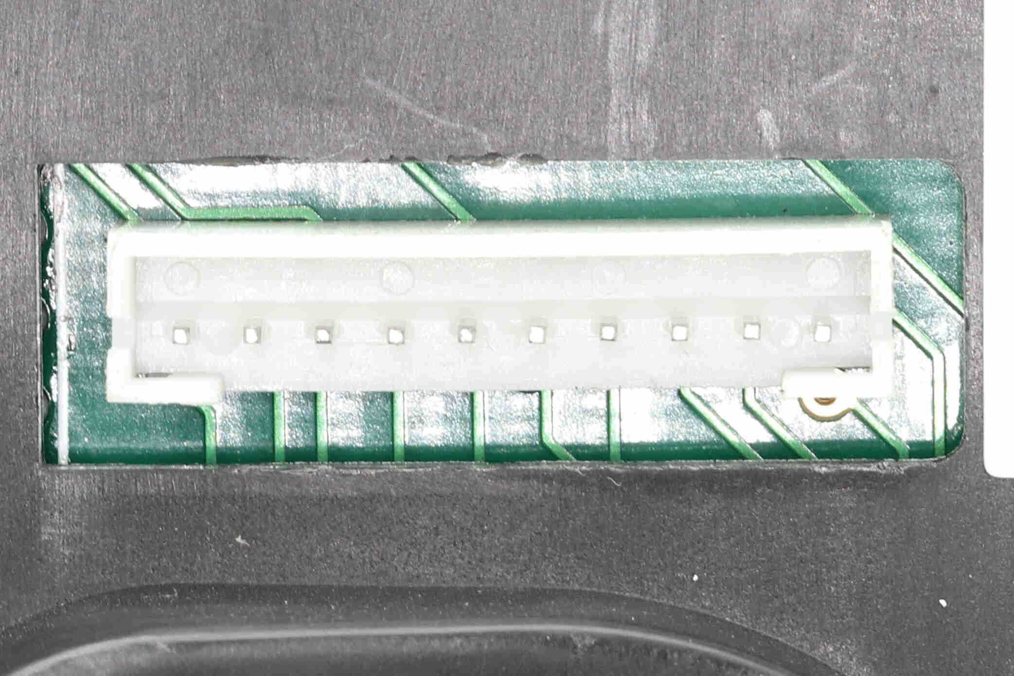 VEMO Ratstammekontakt v46800038 for RENAULT