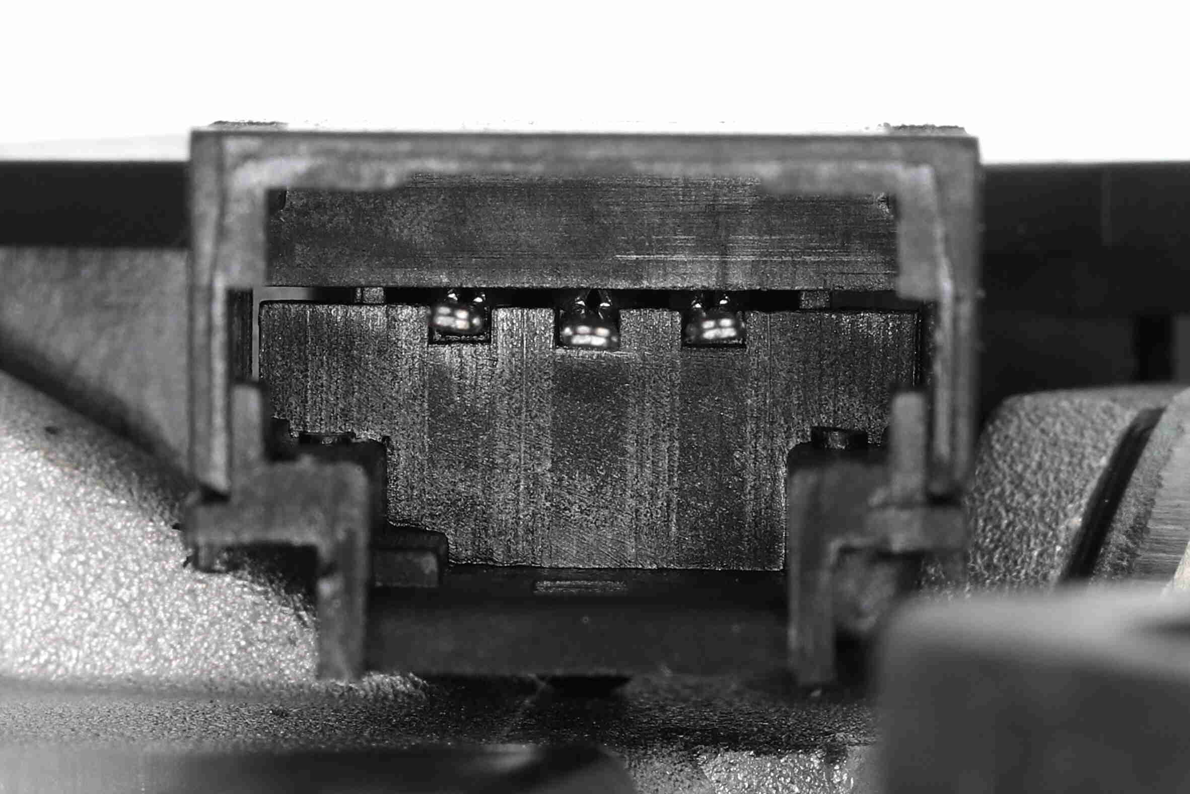 VEMO Viskermotor v42070009 bag for PEUGEOT