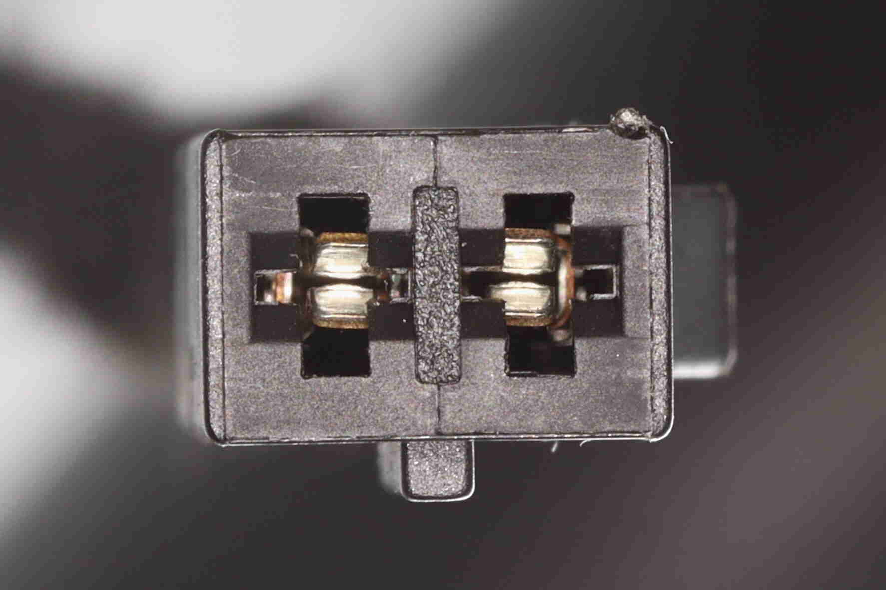 VEMO Elmotor, bagklap v20550010 højre for BMW